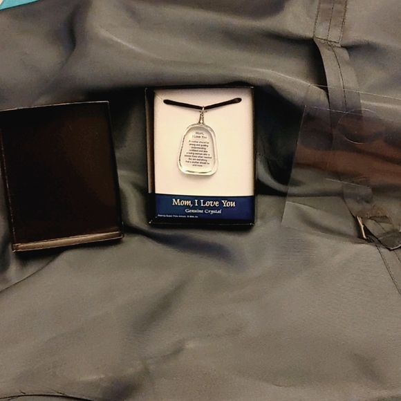 Mom necklace - Picture 2 of 4